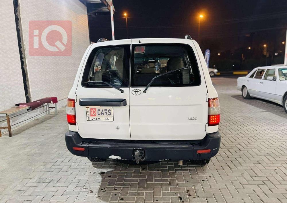 تويوتا لاندكروزر